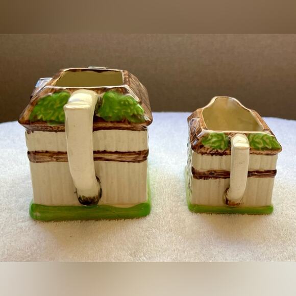 1950s Majolica Japan cottageware teapot and creamer dish - Picture 3 of 15